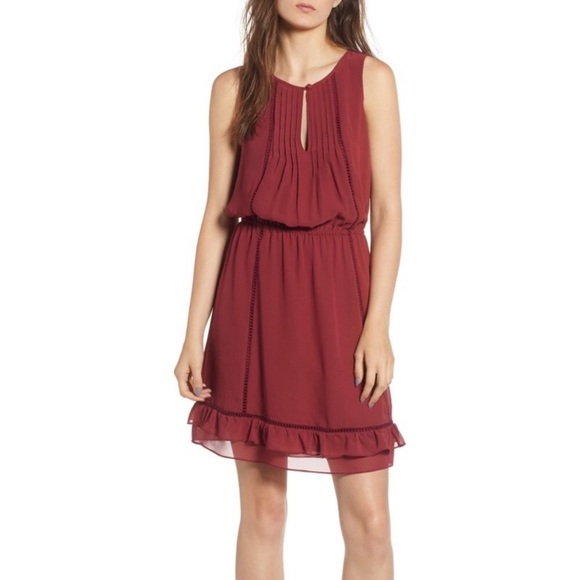 Rebecca Minkoff Dresses & Skirts - Rebecca Minkoff Lorena Tiered Dress
